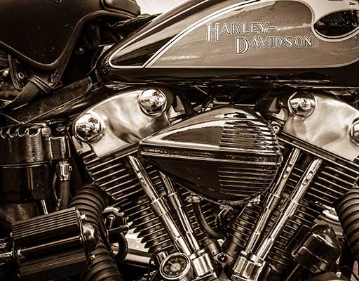 Pi&egrave;ces custom pour Harley Davidson